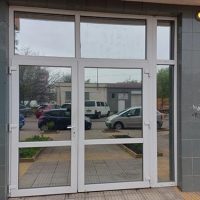 Слънцезащита за витрини